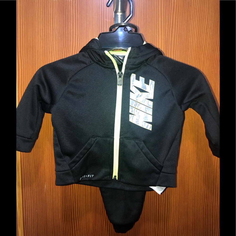 Nike 2 piece Set